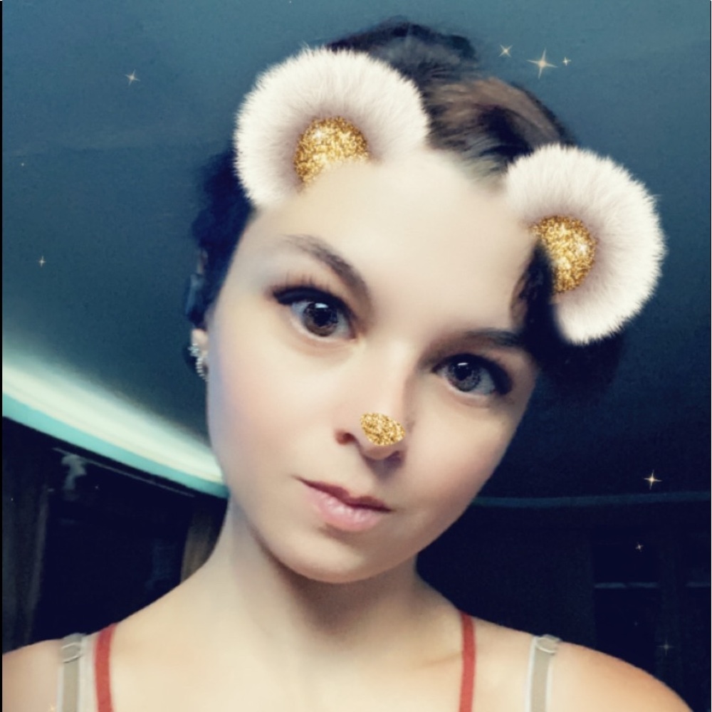 Meet your Posher, Brittany